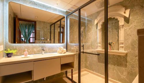 Deluxe Heritage Twin Room