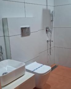 Comfort Triple Room with Shower