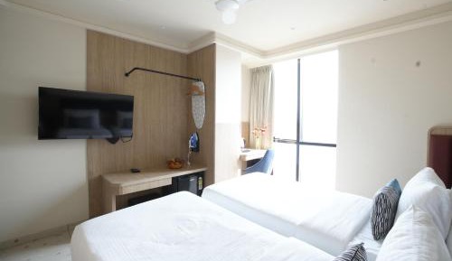 Cozy Room Twin Bed