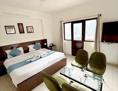 Deluxe Double Room with Balcony