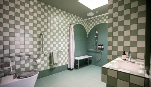 King Room - Disability Access