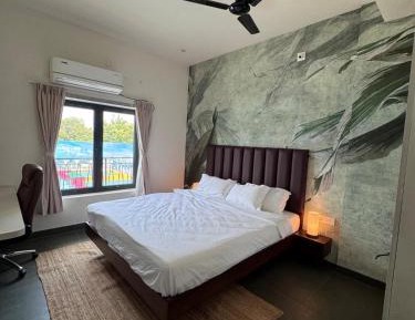 King Room with Garden View
