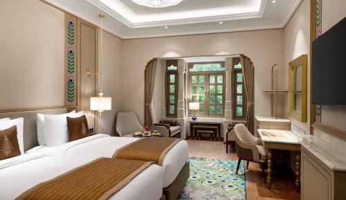 Mayura Deluxe Twin Room with Aravali Hills View