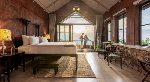 Suite with Balcony