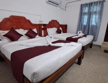 Classic Quadruple Room