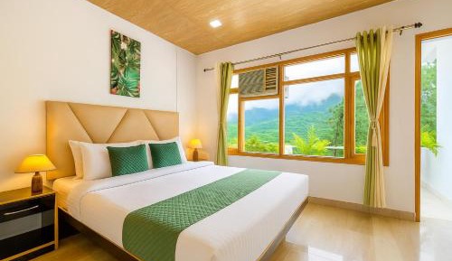 King Room with Balcony