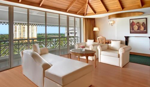 Club King Suite with 10% F & B discount
