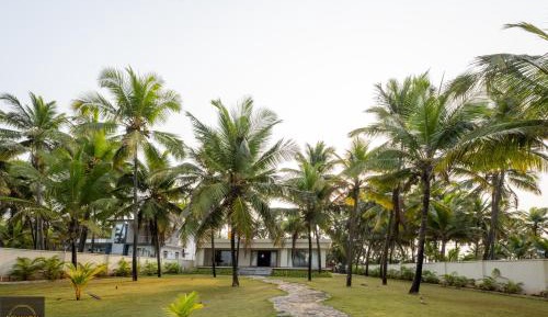 Villa - Beach Front