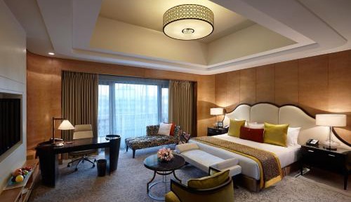 ITC One, Larger Guest room, 1 King or 2 Twin/Single Bed(s)