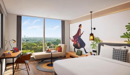 King Room with Forest