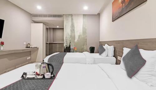 Deluxe Twin Room