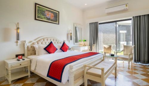 Superior King Room