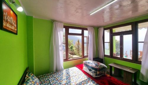 Triple Room with Mountain View
