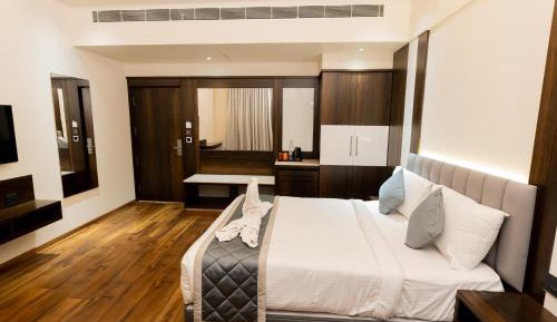 Deluxe Double Room with Balcony
