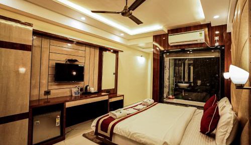Deluxe King Room