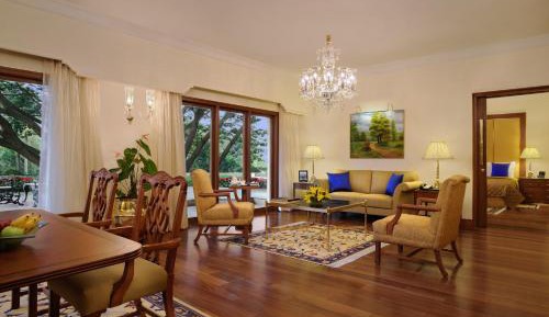 Deluxe Suite with Private Balcony