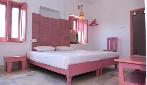 Large Double Room