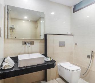 Executive Room with City View(Free Banganga Drop)