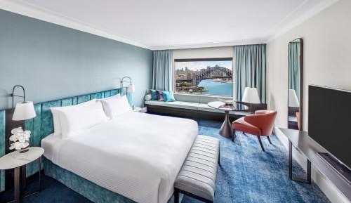 Classic King Room with Harbour Bridge View