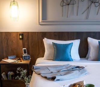 Twin Room with Balcony (15% discount on F&B and Spa)