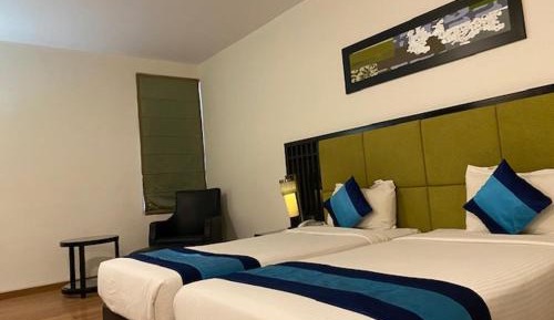 Luxury Single Room