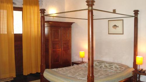 Heritage Romance - Complimentary Evening Tea, 10% off on Laundry Service