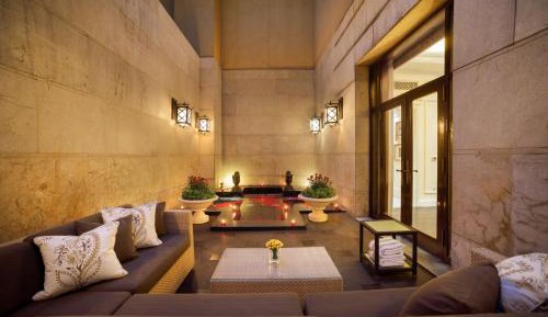 Grand Suite with Plunge Pool, Lounge Access with Cocktail hrs and BMW Airport Transfers