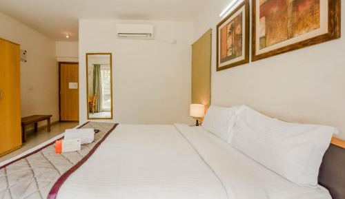 Suite Queen Room