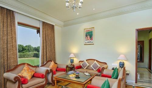Royal Suite 