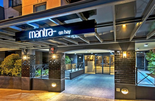 East Perth Hotel | Mantra on Hay Perth