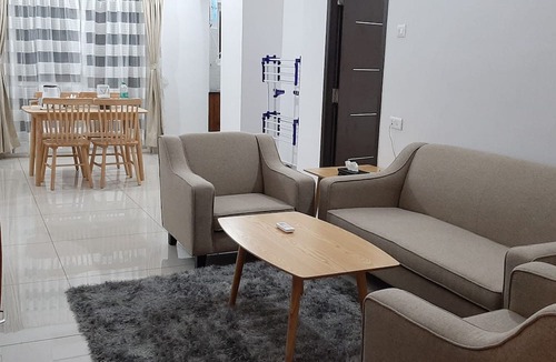 Suluru Apartment | Senri By Yuhi