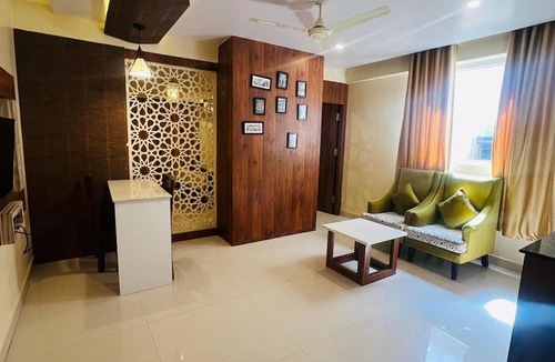 Bilekahalli Hotel | Hotel Monarch International
