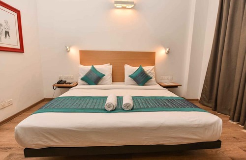 Pitampura Hotel | Hotel White Saffron