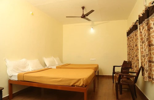 Masinagudi Hotel | JUNGLE PARADISE FARM AND GUEST HOUSE