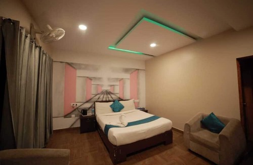 Tariyod Hotel | Misty Dam Resort