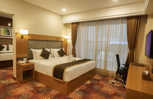 Yeshwanthpur Hotel | Hotel Leroy Grand