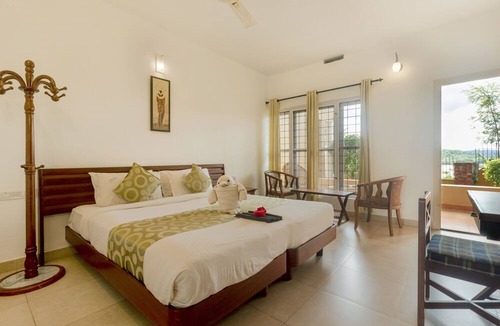 Vazhavatta Resort | Karapuzha Village Resort