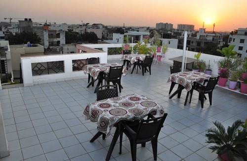 Malviya Nagar Hotel | Michaels Homestay