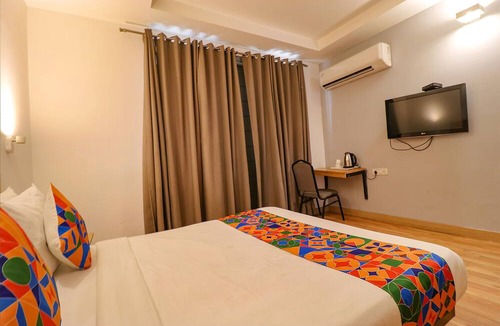 East of Kailash Hotel | Fabhotel Majestic Jpm I