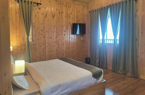 Naina Range Hotel | LaSerene The Cottage