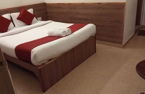 Police Bazar Hotel | Hotel Indiana