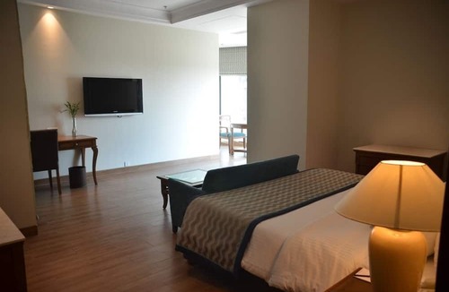Malviya Nagar Hotel | The Lalit Traveller Jaipur