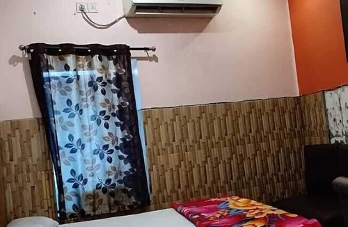 Kalighat Hotel | Hotel Raj