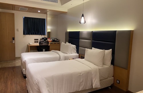 Potheri Hotel | SRM Hotel Maraimalai Nagar