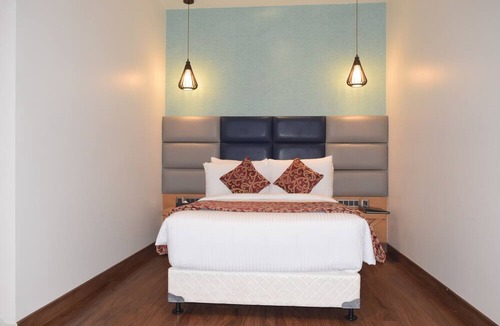 Potheri Hotel | SRM Hotel Maraimalai Nagar