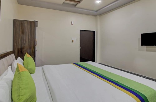 Chandrapur Hotel | Treebo Royal, Chandrapur