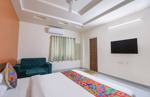 Madhapur Hotel | Fabhotel Golden Hitech