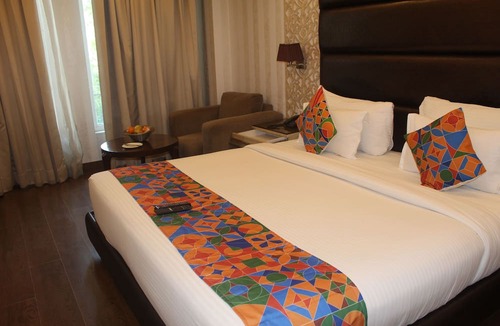 Chittaranjan Hotel | THE J K Hotel C R Park