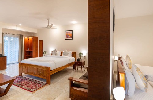 Yelahanka Hotel | The Silver Chimes Suites