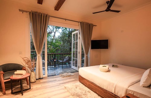 Sattal Hotel | Moustache Bhimtal Luxuria, Nainital